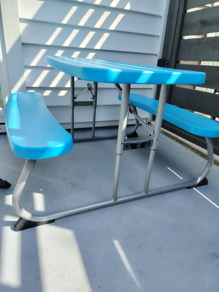 Lifetime Children's Picnic Table - Blue - photo 2