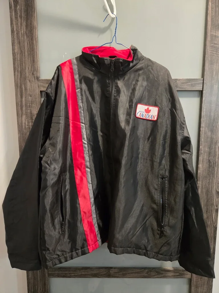 Molson Canadian jacket image indicator(8)
