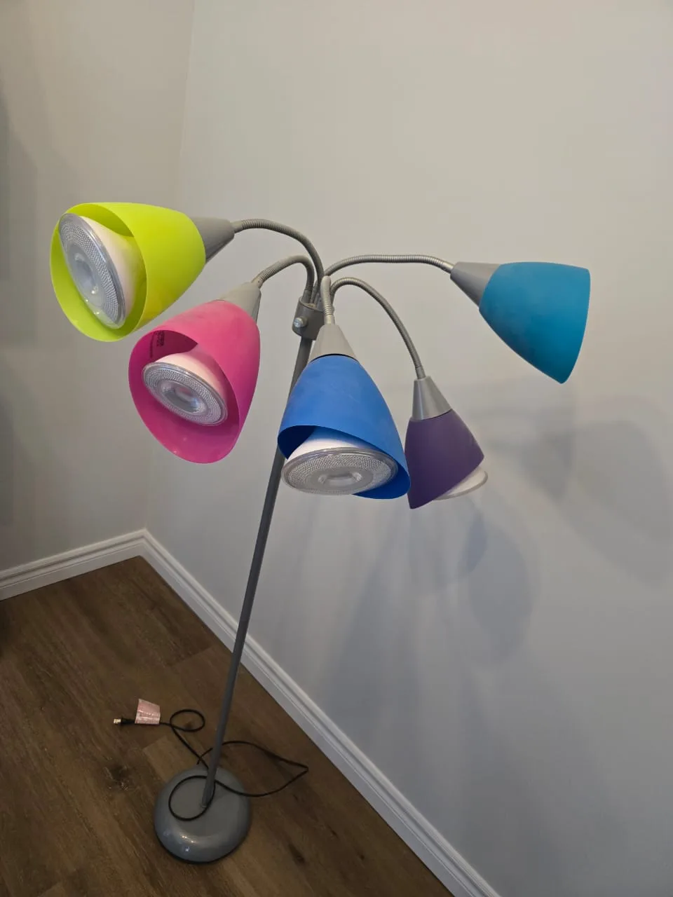 Colorful Floor Lamp image indicator(3)