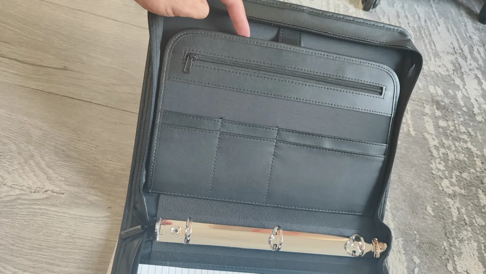 Samsill Black Zippered 3-Ring Binder image indicator(2)