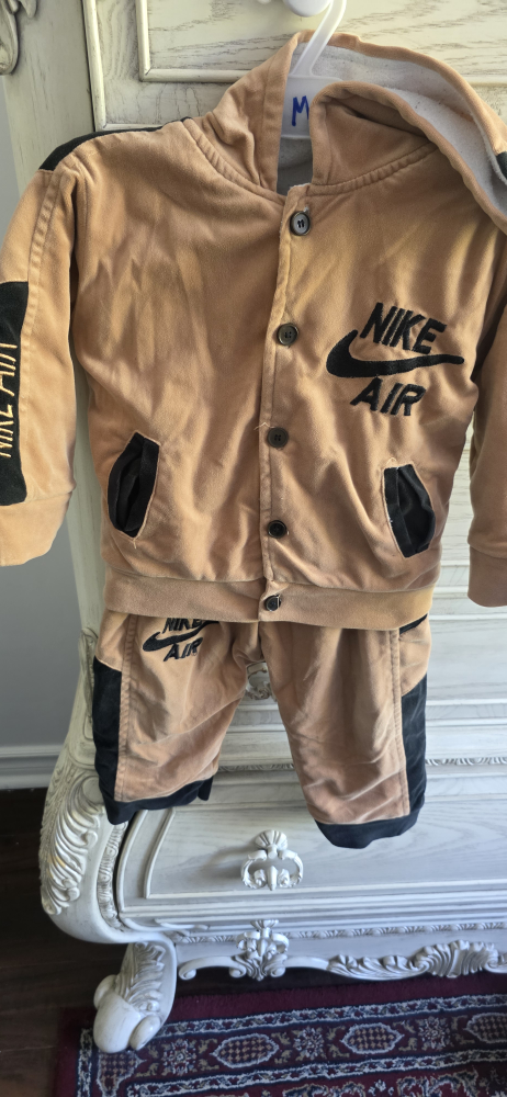 Nike Air Kids' Tracksuit - Size M