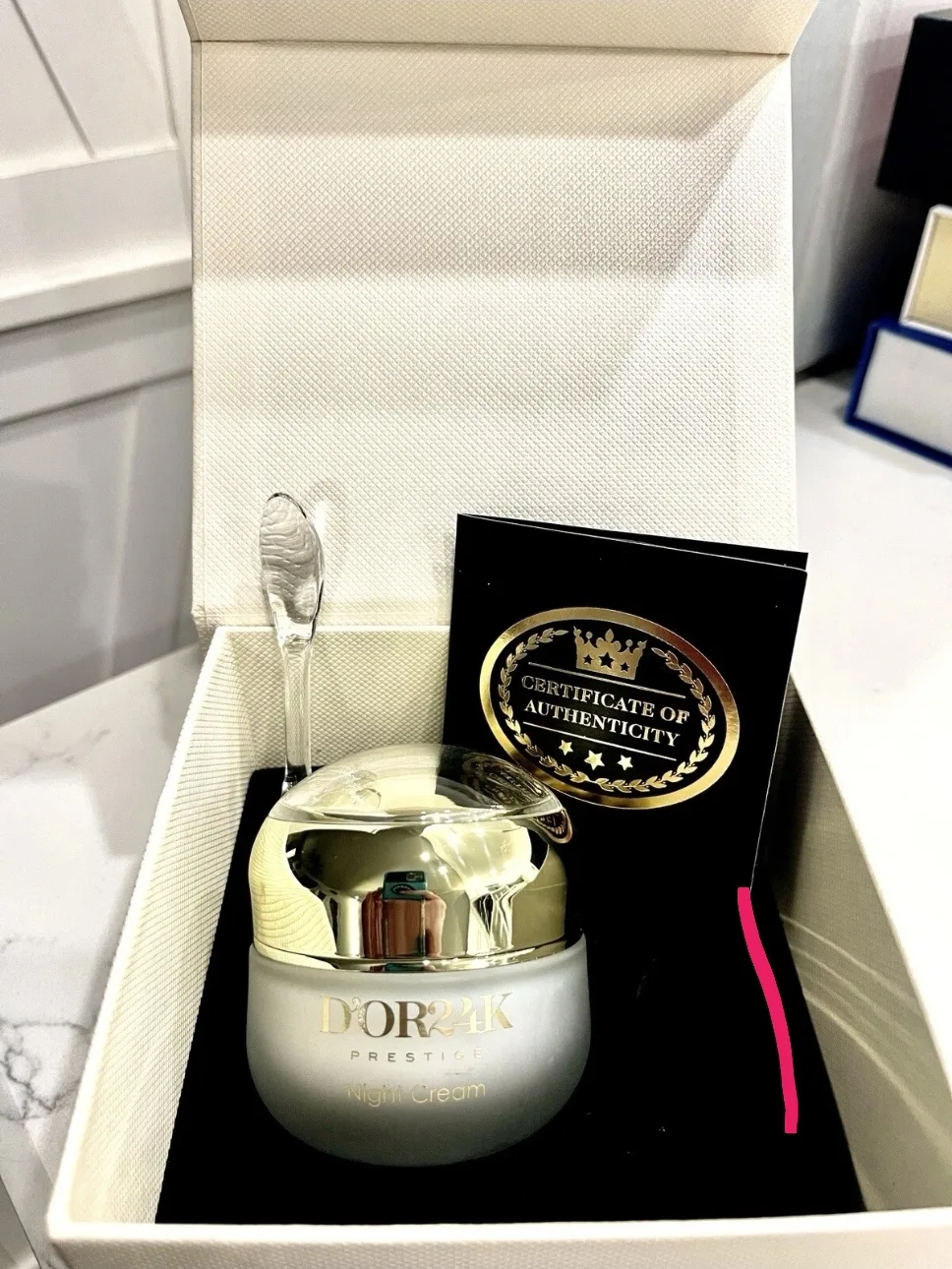 D’OR24K Prestige Skincare | Luxury Moisturizer & Night Cream image indicator(4)