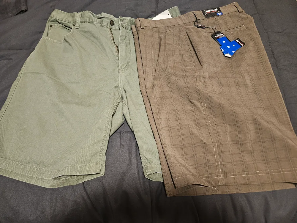 Nevada & Kirkland Men's Shorts Size 36 thumbnail