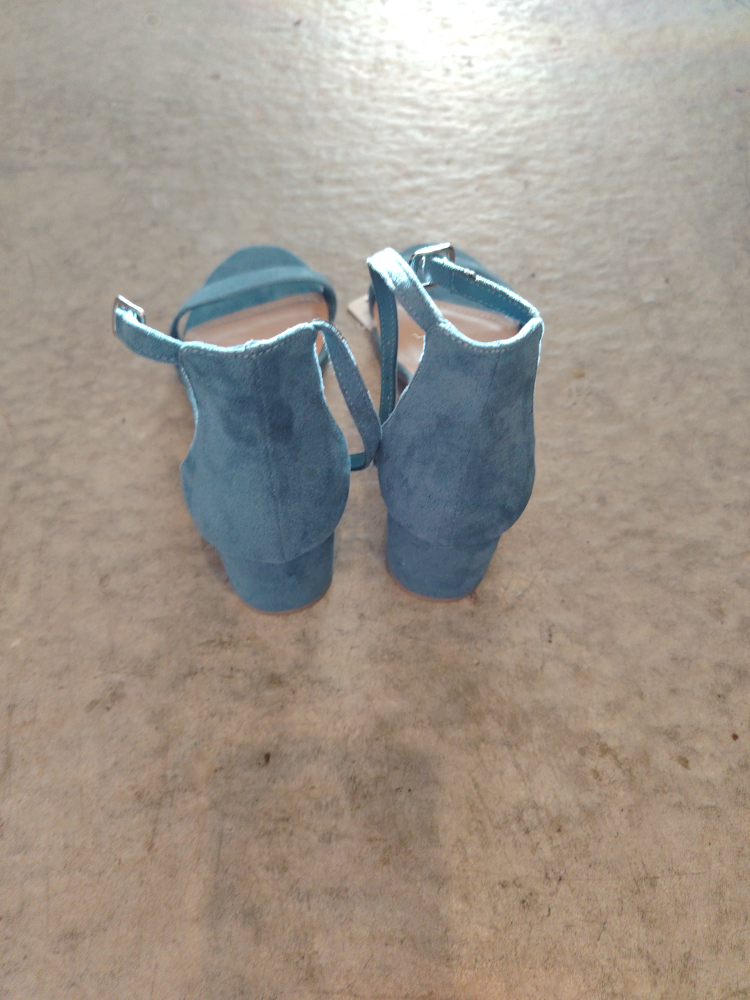 Streetwear Society Blue Heels - Size 8 - photo 2
