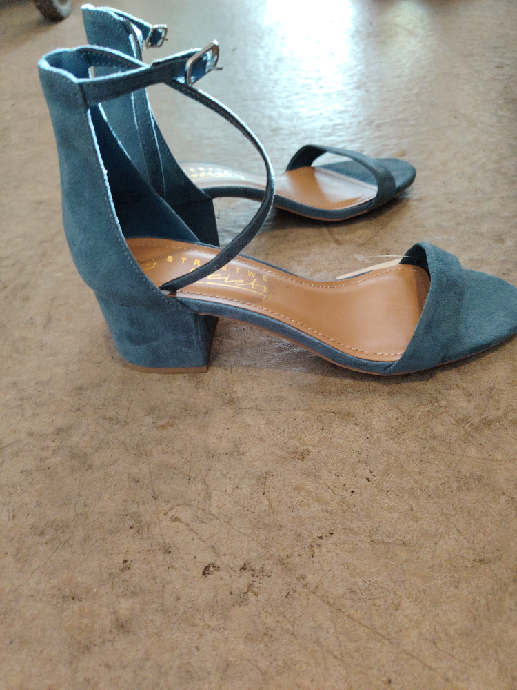 Streetwear Society Blue Heels - Size 8 - photo 3