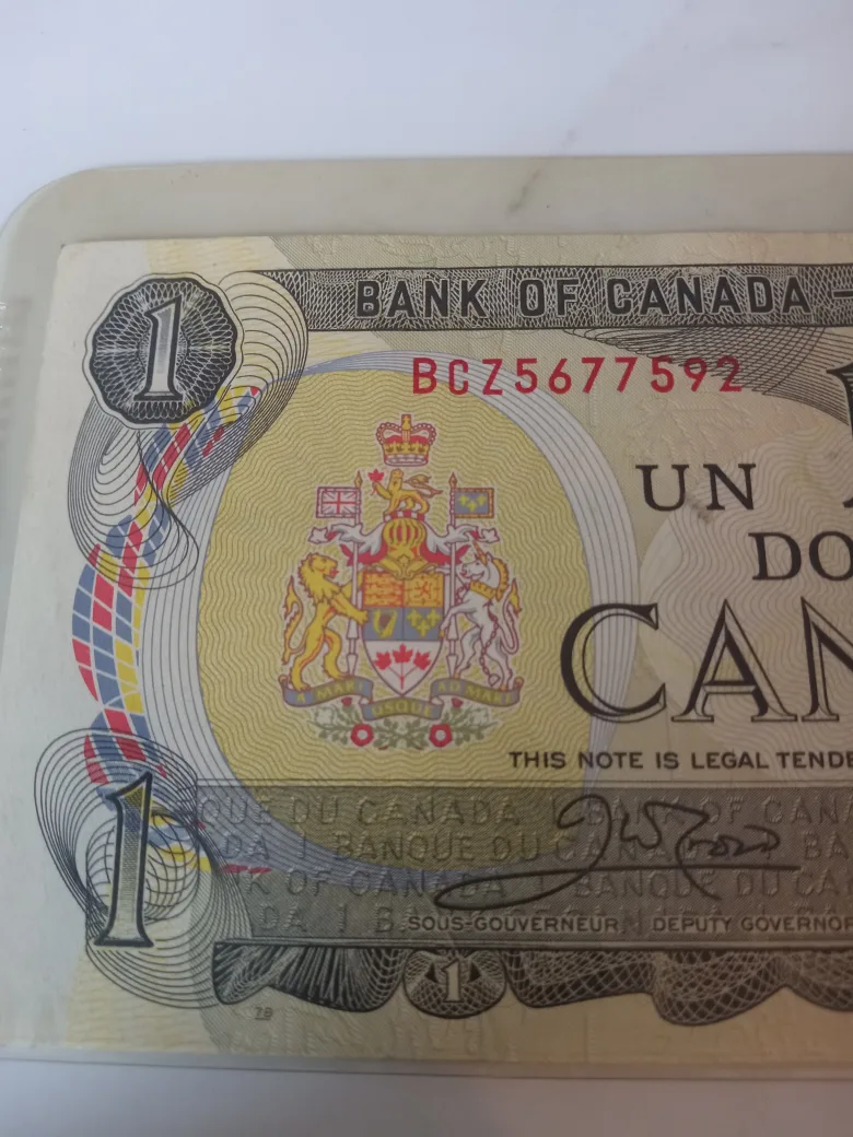 Vintage 1973 Bank of Canada One Dollar Bill image indicator(4)