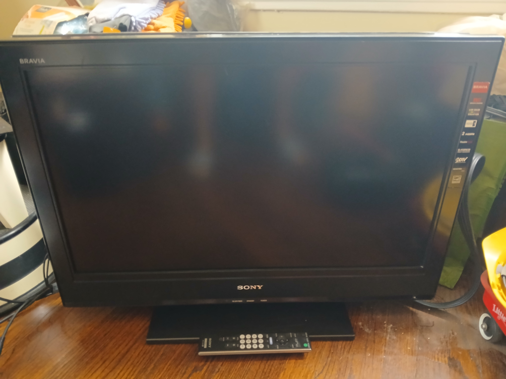 Sony BRAVIA KDL-32S3000 32" LCD TV