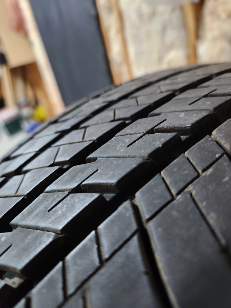(4)-215/55R17 Bridgestone Ecopia Ep422 All Season Tires - photo 3