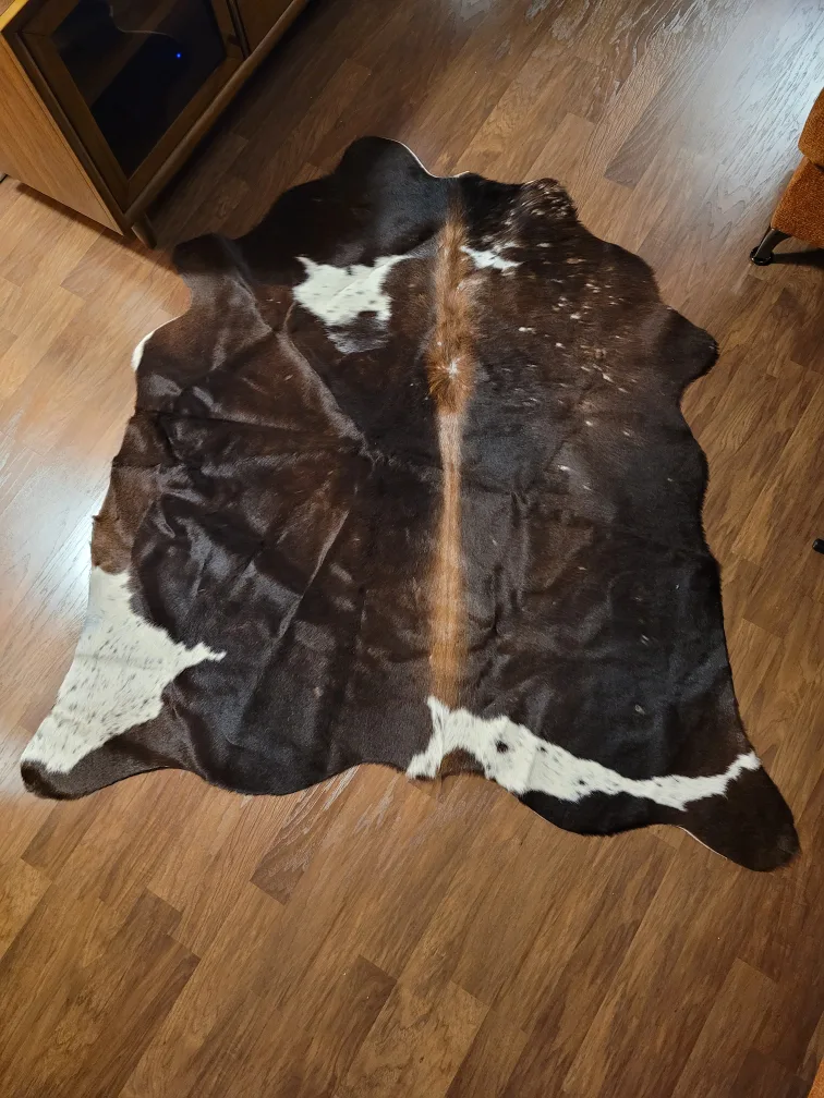Cowhide Rug - Brown & White thumbnail