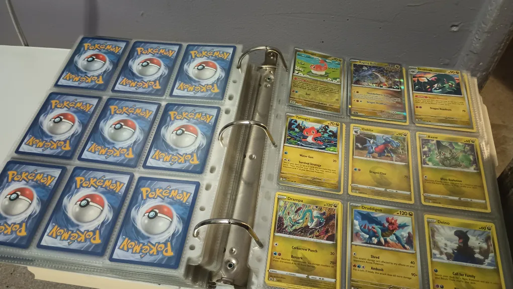 Pokémon  near all pokemon image indicator(7)