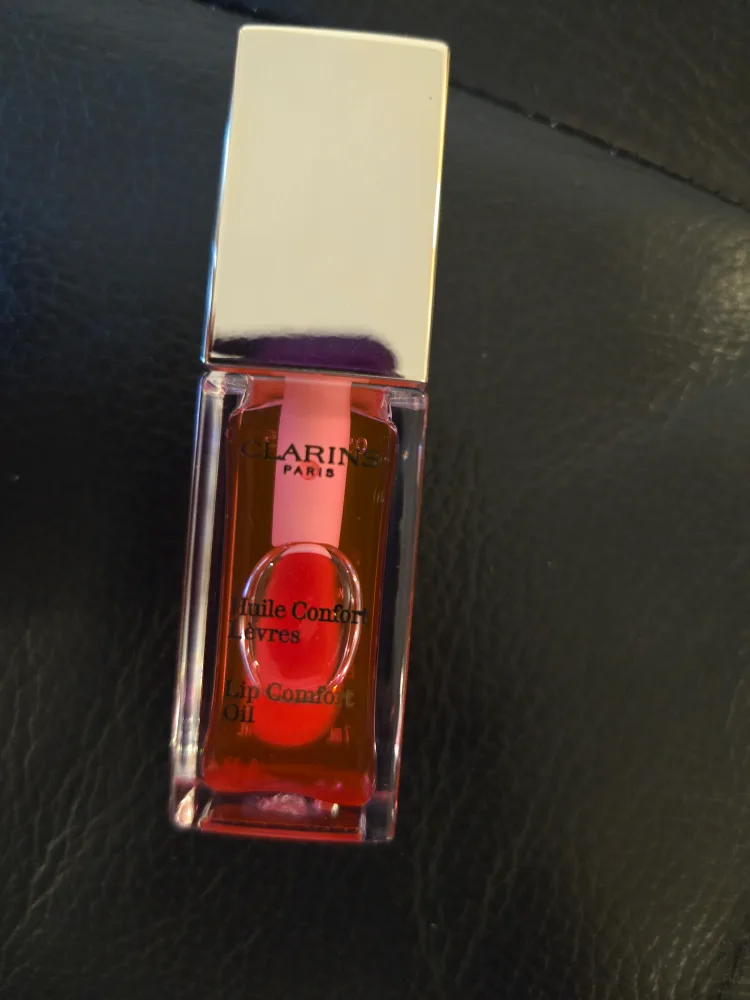 Clarins Instant Light Lip Comfort Oil $25 Each image indicator(8)