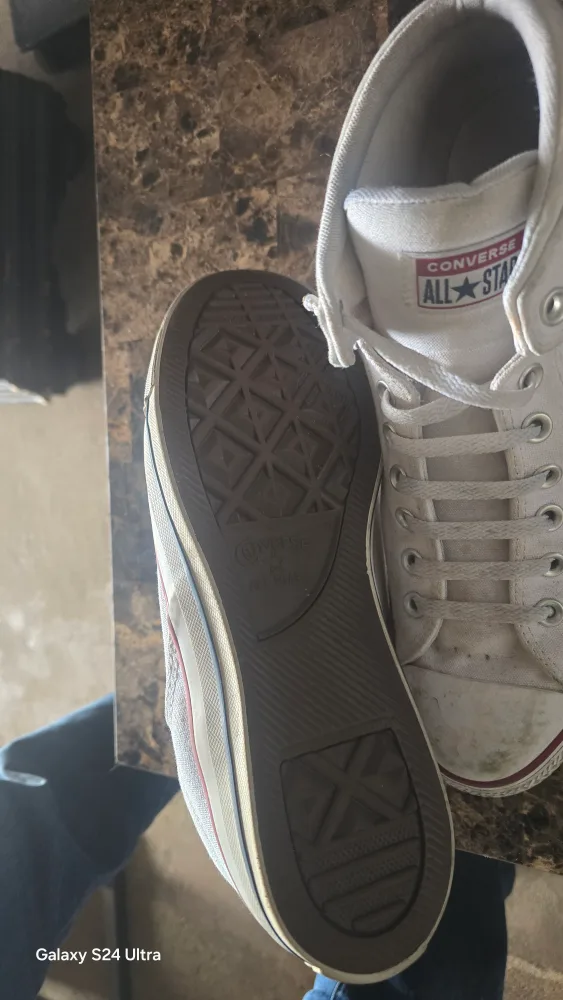 Converse All Star White Sneakers - Size 11 image indicator(2)