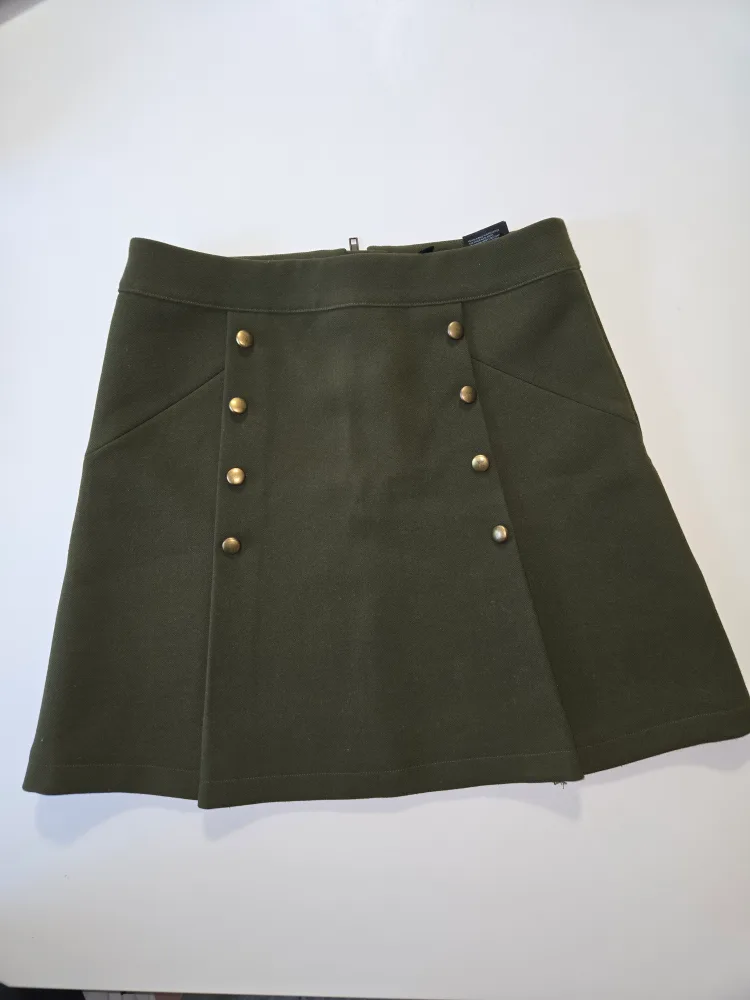 H&M Olive Green Skirt thumbnail