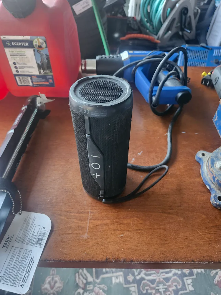 soundstream Portable Bluetooth Speaker - Black thumbnail