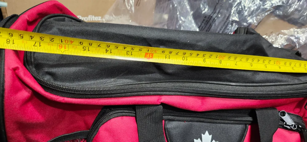 GoodLife Fitness Gym Bag - Red & Black. price firm image indicator(5)