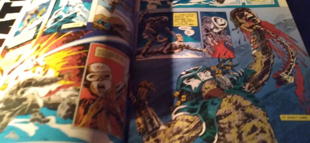 DARK HORSE COMICS - PREDATOR COLD WAR #1 - 1991 image indicator(8)