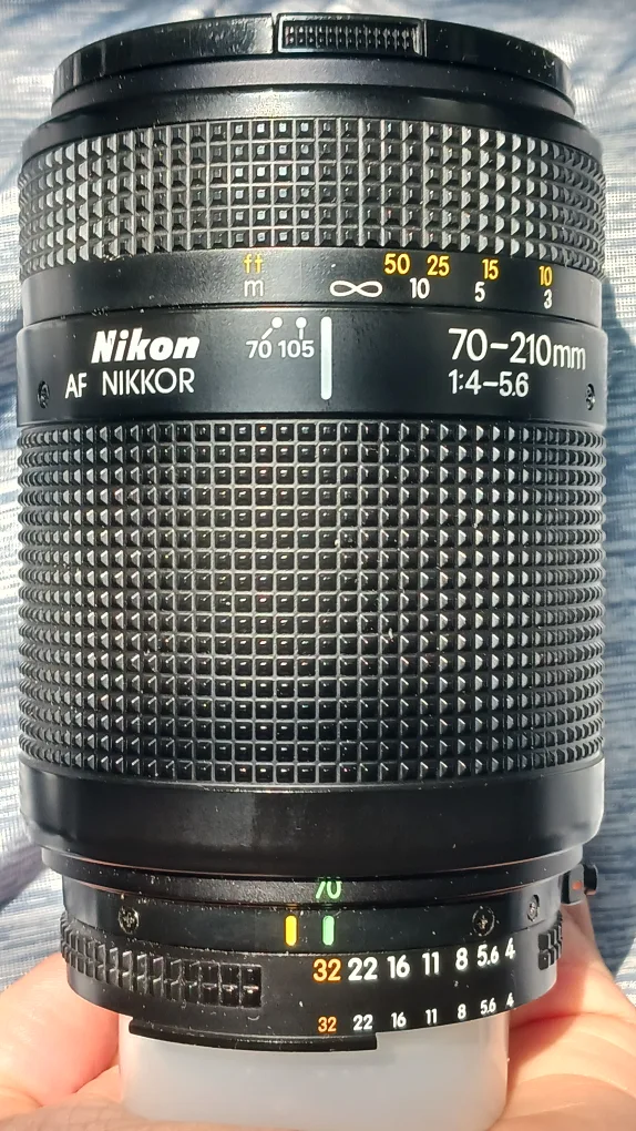 Nikon AF Nikkor 70-210mm Lens thumbnail
