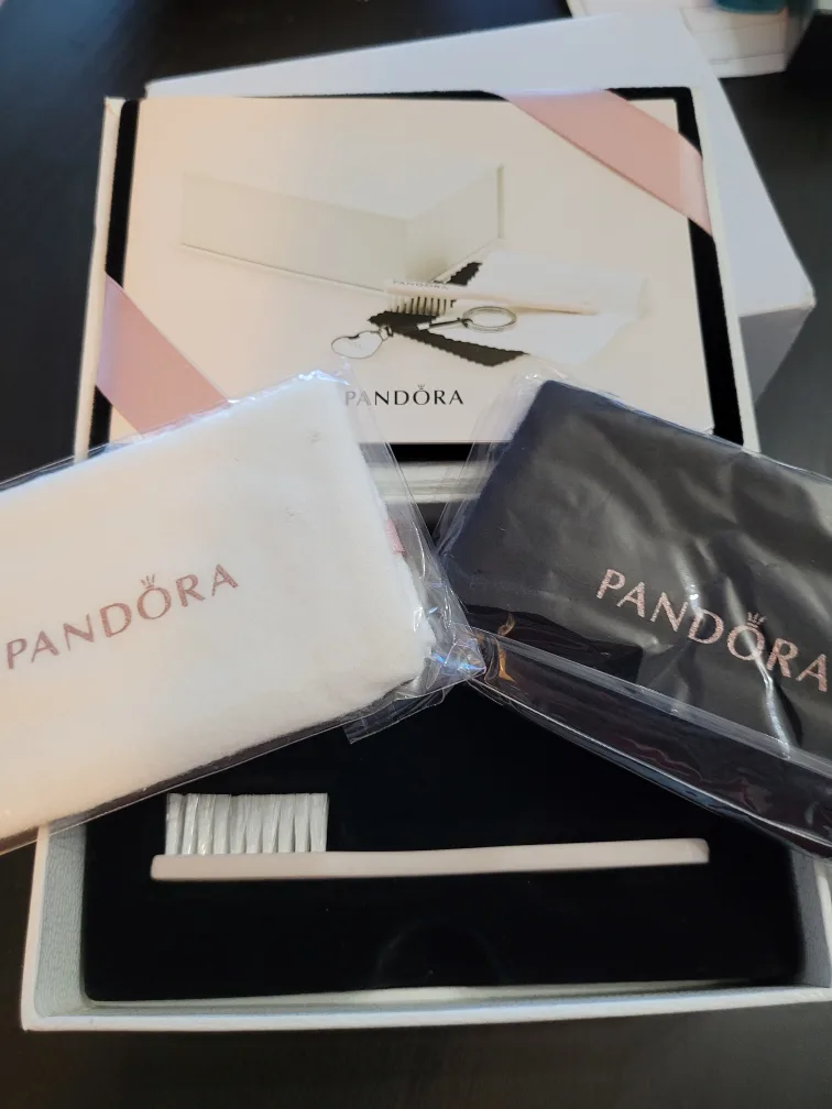 PANDORA thumbnail