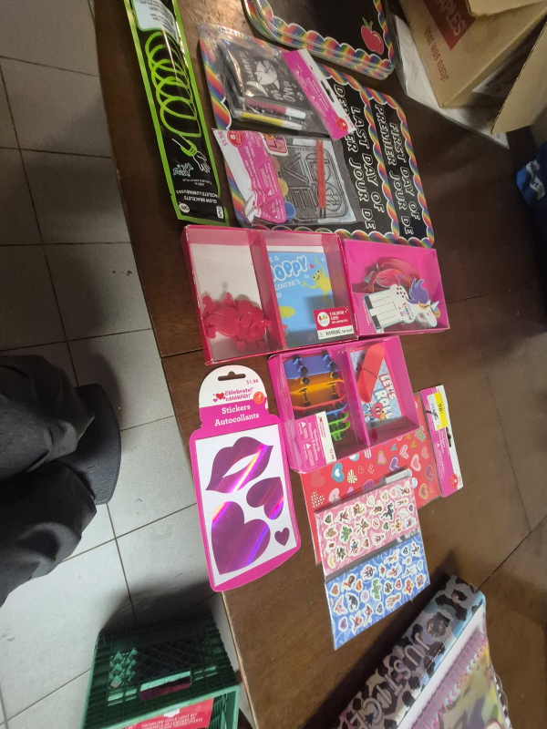 yard sale 2997 clemenceau blvd - photo 5