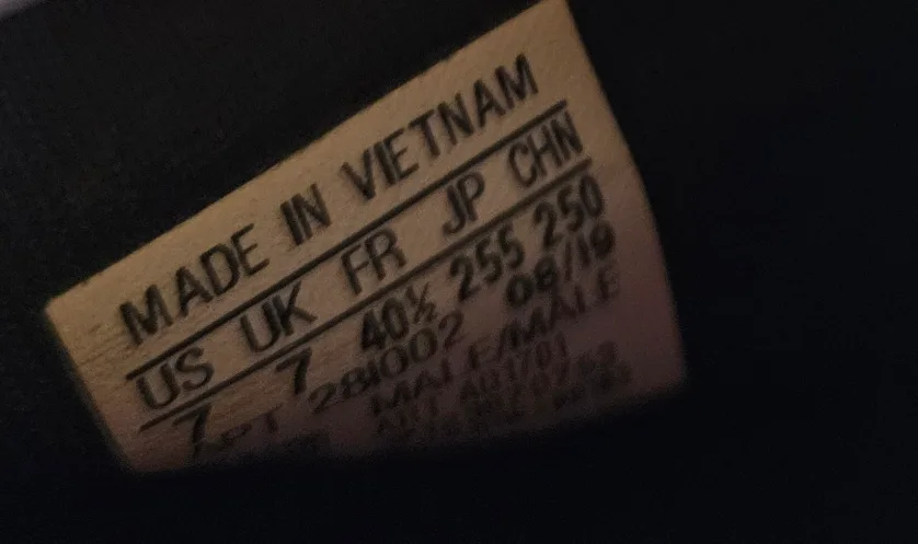 Adidas Adilette Slides US 7 image indicator(2)