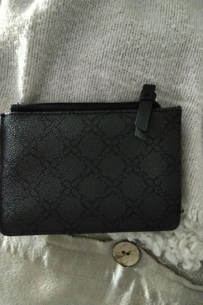 Nine West Black Card Holder image indicator(2)