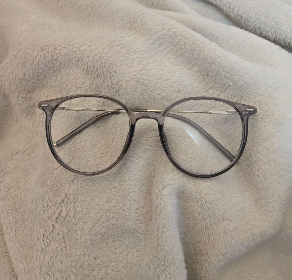 Bluelight Blocking Glasses thumbnail