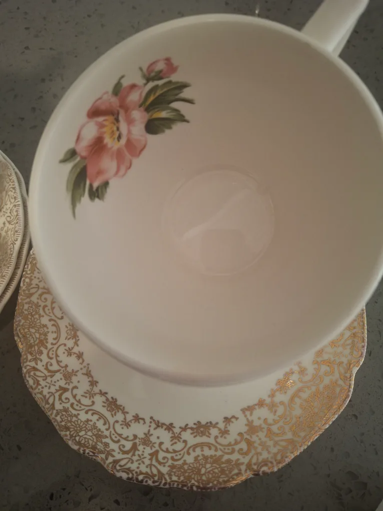 Georgia China 22 KT Gold Tea Set image indicator(2)