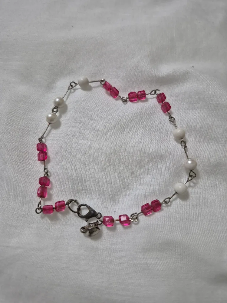 Beaded Bracelet - Pink & White thumbnail