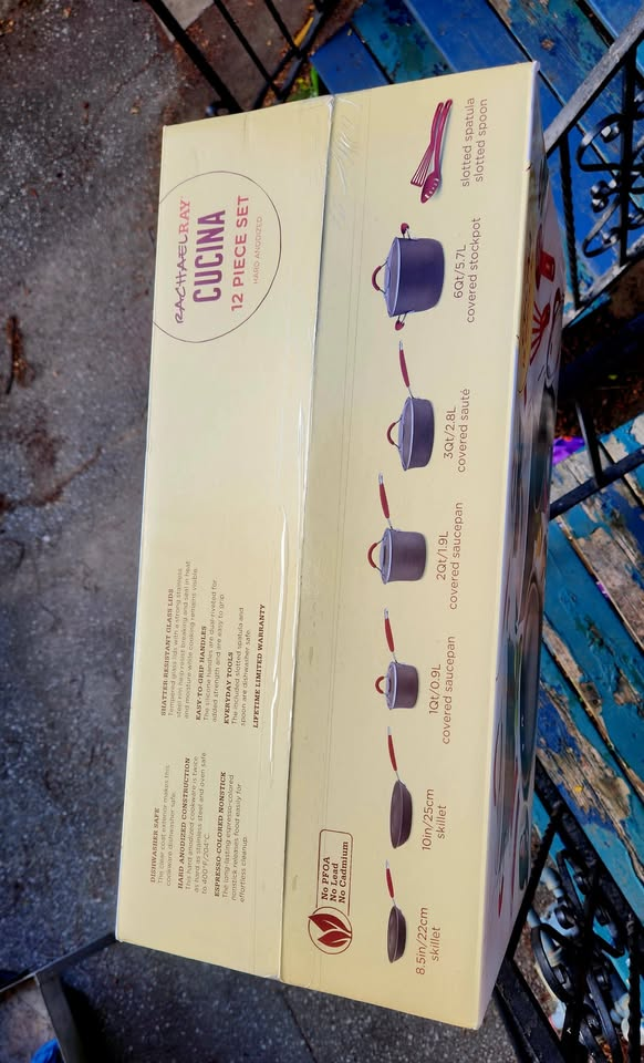 Rachael Ray Cucina 12-Piece Cookware Set - New in Box! - photo 3