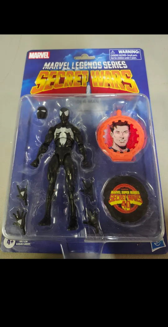 Marvel Legends Spider-Man Secret Wars Action Figure image indicator(4)
