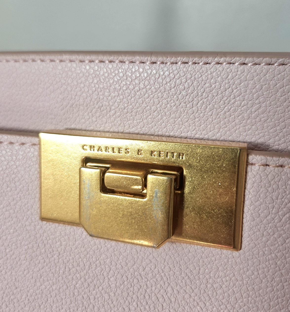 Charles & Keith Pink Top Handle Bag - photo 3