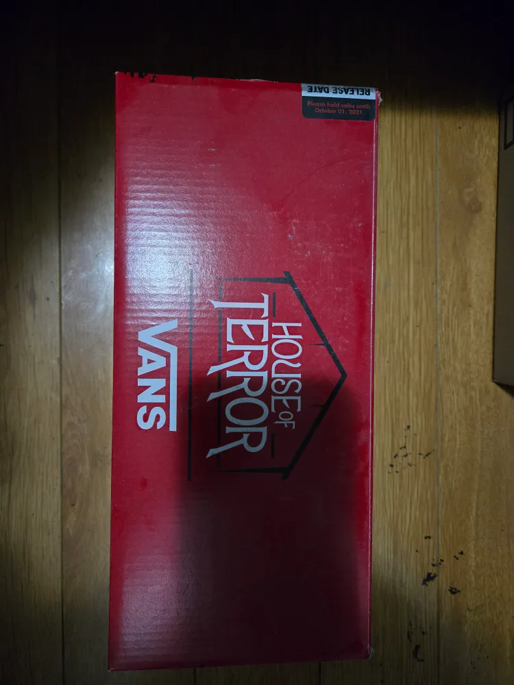 Vans House of terror IT slip ons Rare. image indicator(3)