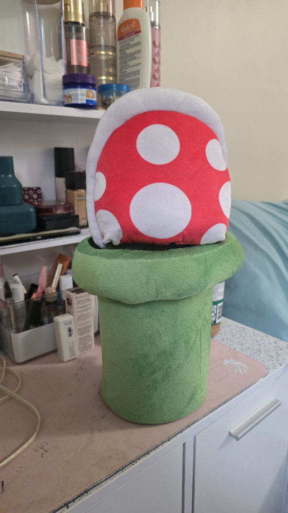 Super Mario Piranha Plant Slippers - photo 3