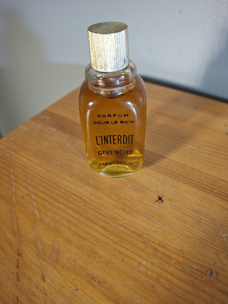 Givenchy L'Interdit Parfum Pour Le Bain