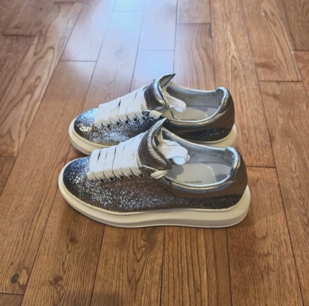 Alexander McQueen Sneakers 6.5 thumbnail