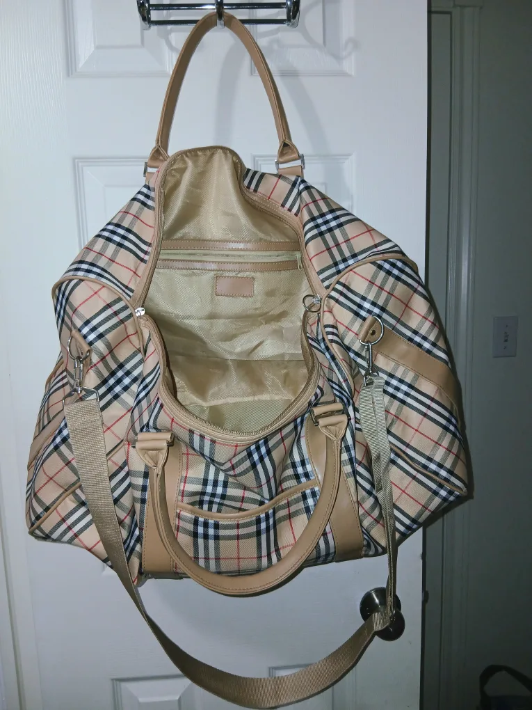Plaid Pattern Travel Duffle Bag thumbnail