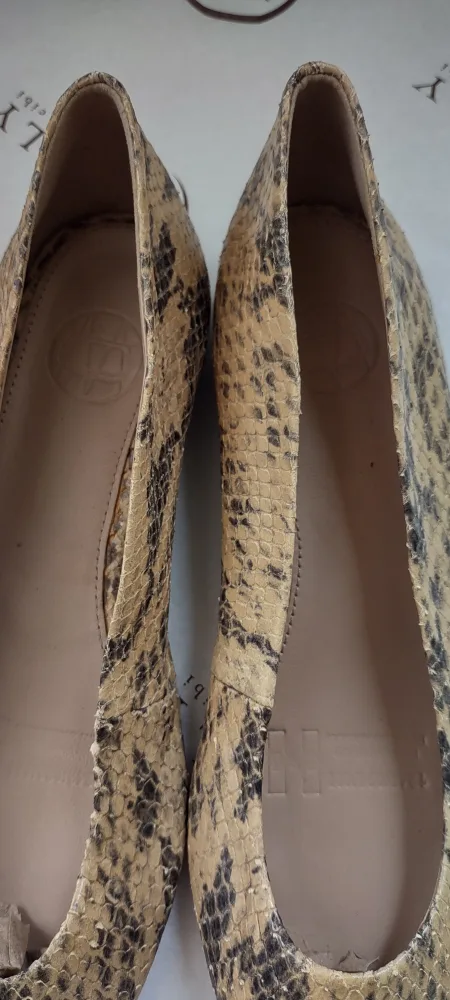(NEW) Massimo dutti Snakeskin Print Ballet Flats image indicator(5)