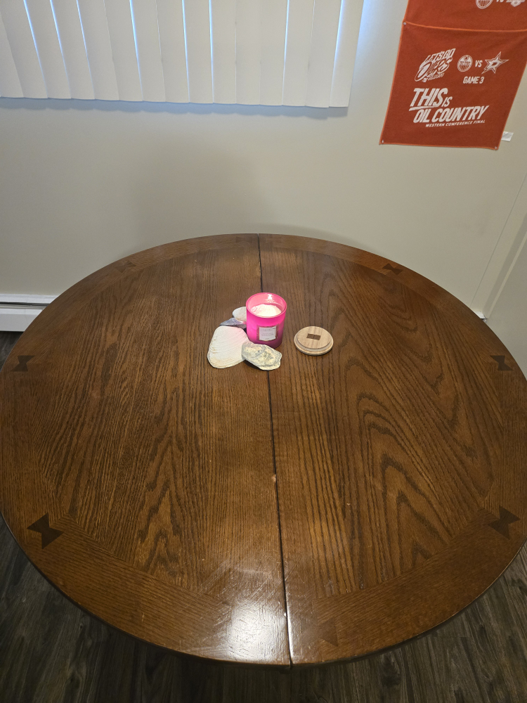 Round wooden dining table - photo 4