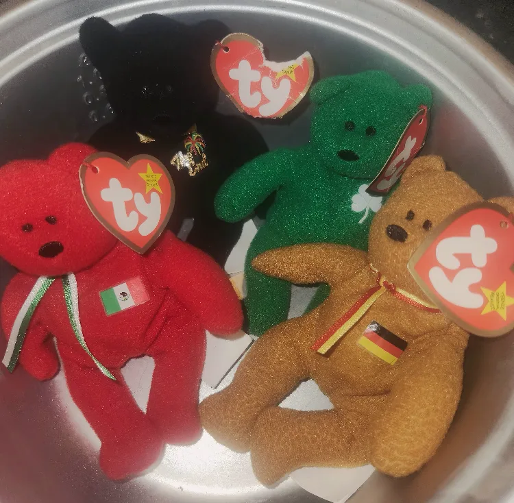 Ty Beanie Babies International Bears thumbnail