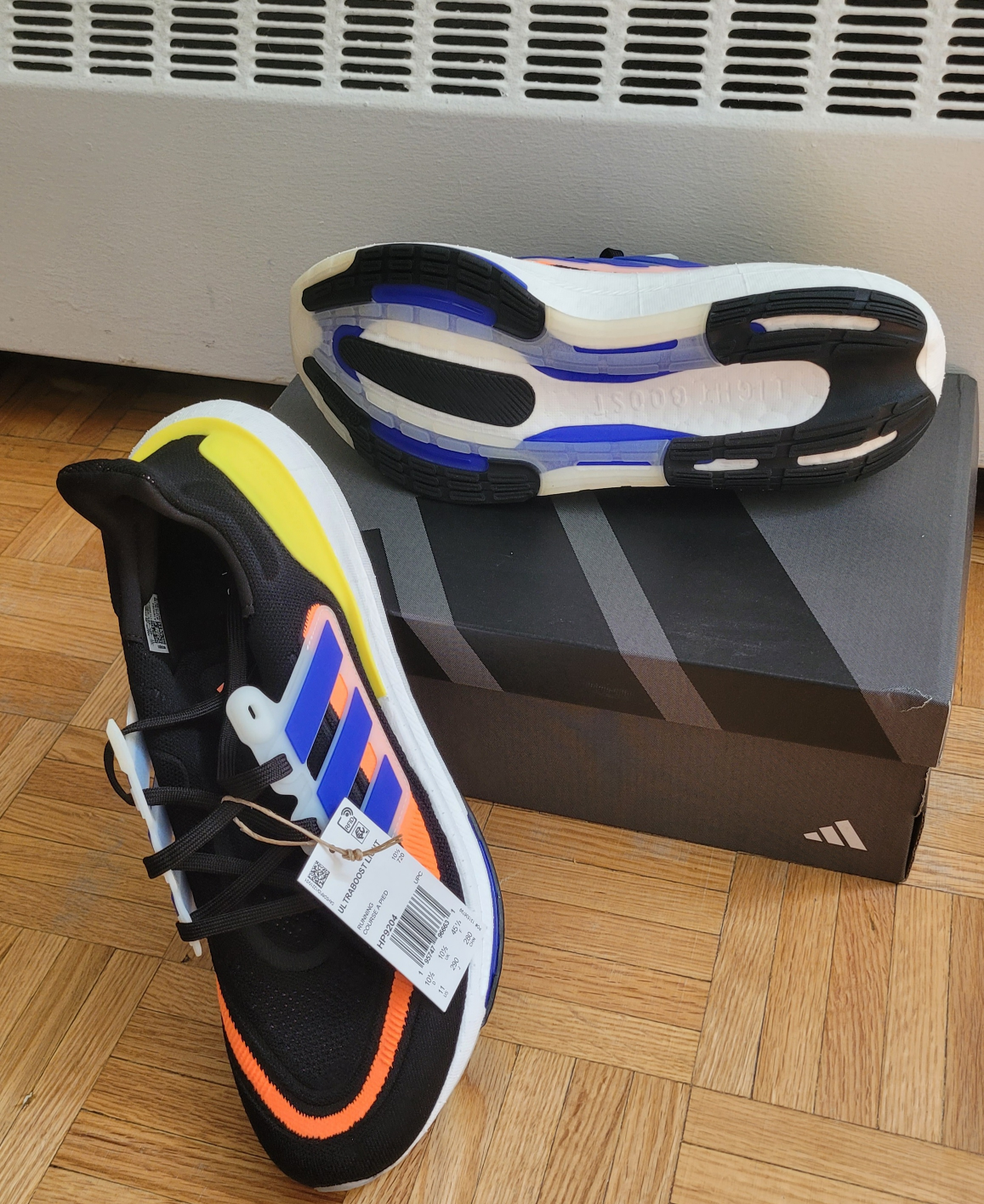 Adidas running shoes - photo 3