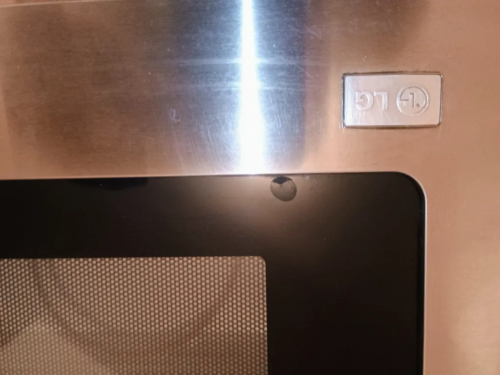 LG 1.7 Cu. ft. Over-the-Range Microwave LMV1764ST image indicator(4)