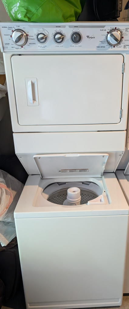 Whirlpool Stackable Washer/Dryer YWET3300SQ2