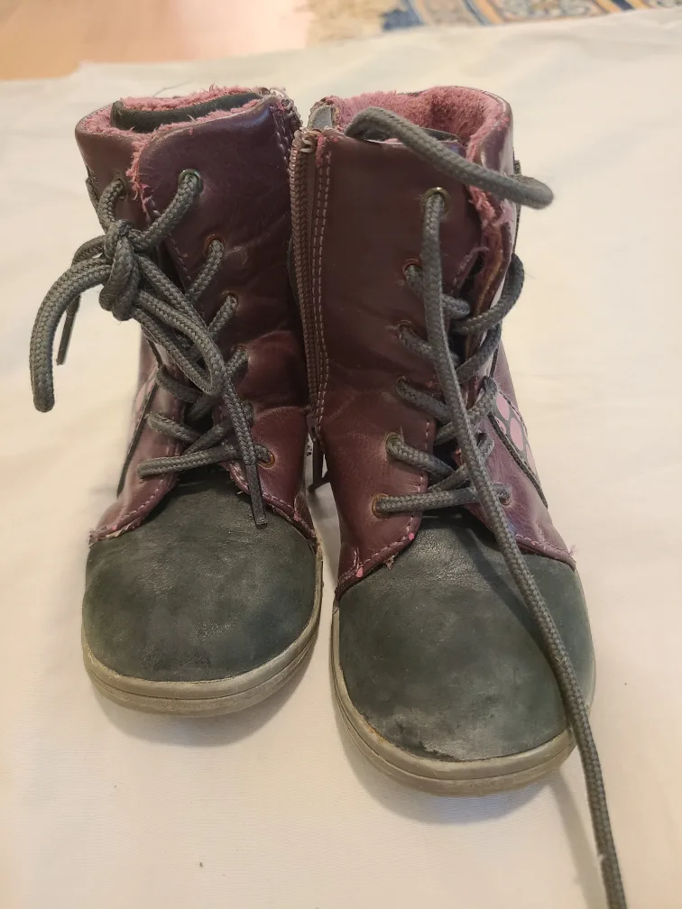 Kids' Leather Boots with Giraffe Design, size 5/6 thumbnail