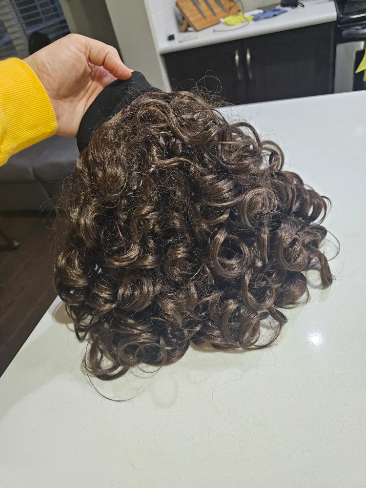 adult wig (New) thumbnail