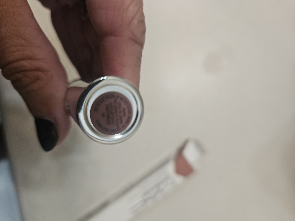 MAC Locked Kiss 24HR Lipstick - photo 2
