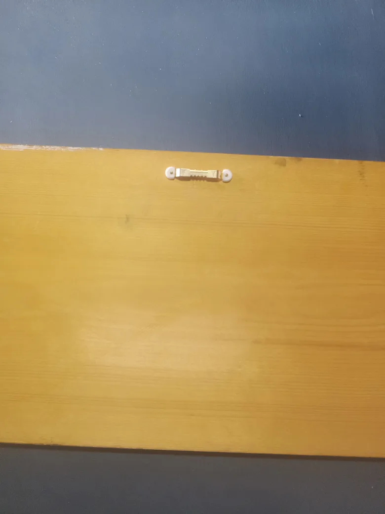 Rustic 'Hello' Photo Display Board image indicator(2)