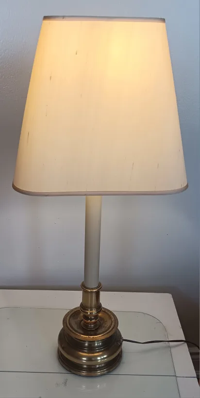 Vintage Brass Table Lamp thumbnail
