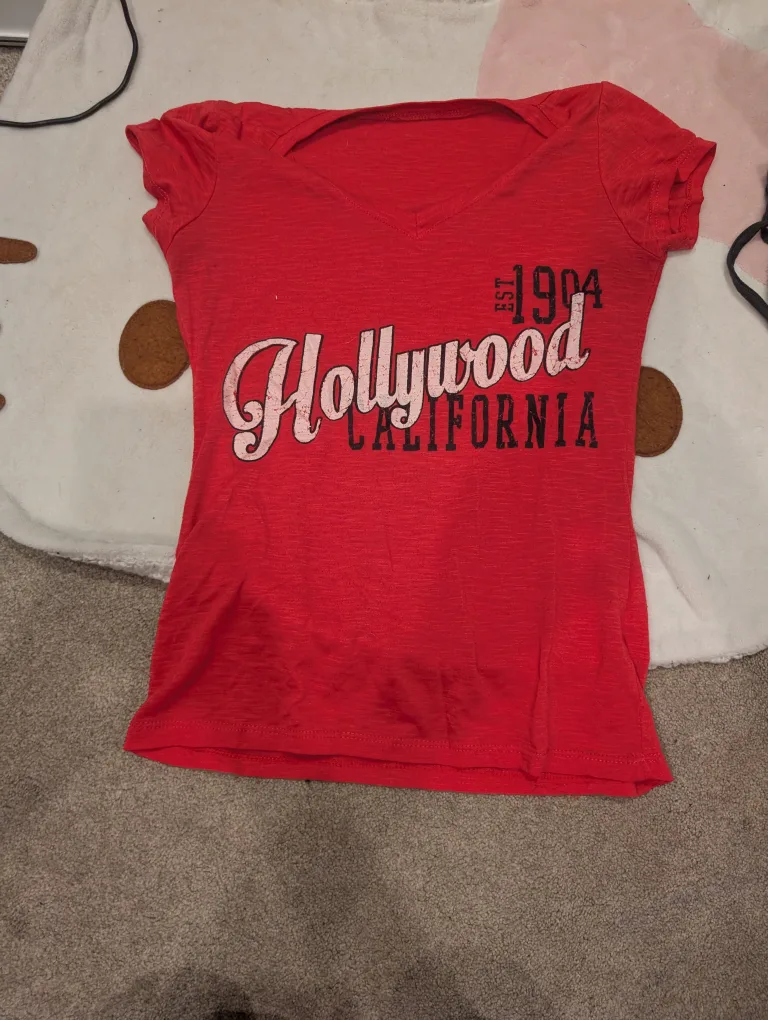 Red Hollywood California T-Shirt thumbnail