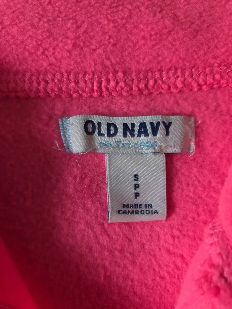 Old Navy Pink Fleece Pullover - Size Small image indicator(3)