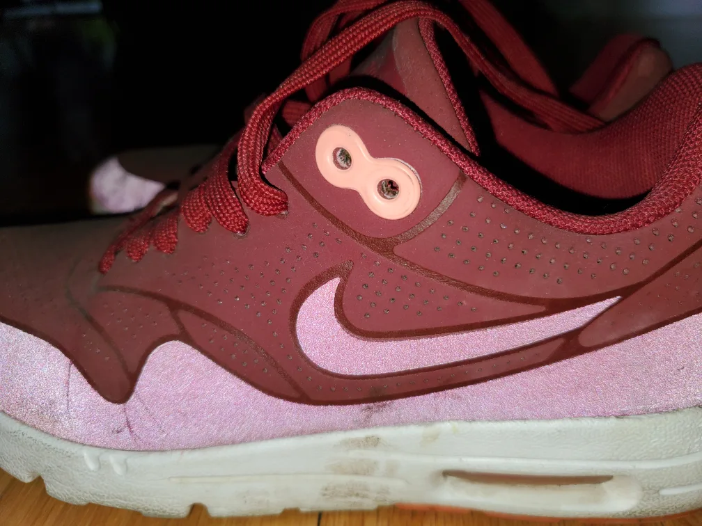 Nike Air Max Sneakers - Burgundy/Maroon image indicator(3)